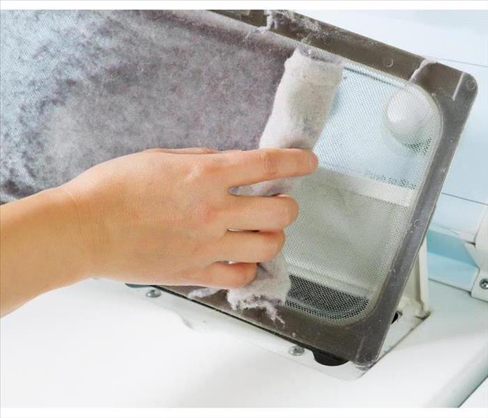Hand cleaning lint filter